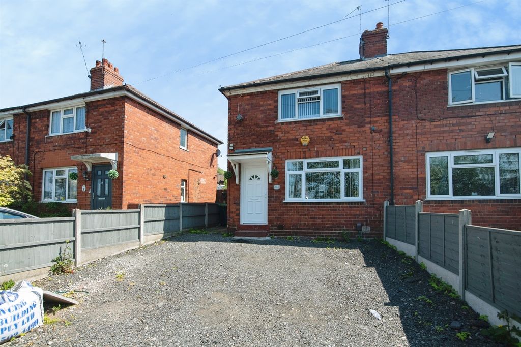 Property photo 1 of 12