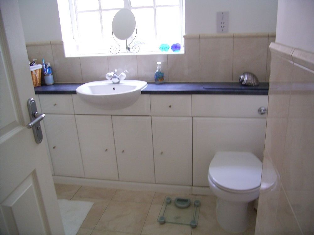Property photo 3 of 8