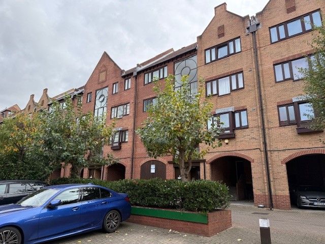 Property photo 1 of 6