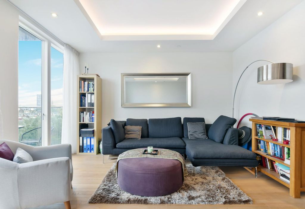 Property photo 1 of 19