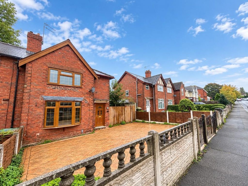 Property photo 1 of 26 1Cb8E194-E30E-42B7-A7Fb-Ad25151A0068.Jpg