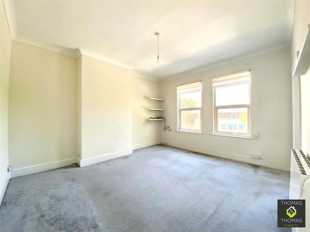 Property photo 2 of 8 Dfgfhgfhgf.Jpg