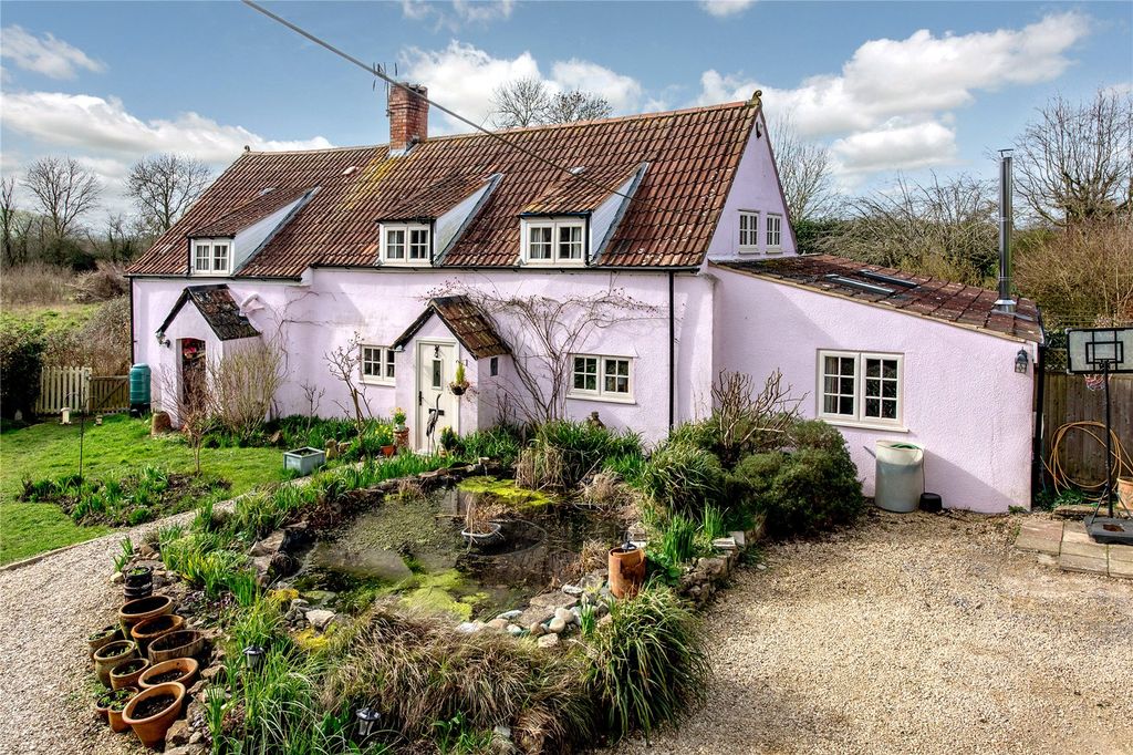 Property photo 1 of 25 Picture No. 09