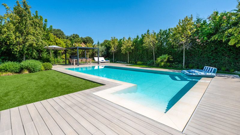 Property photo 3 of 39