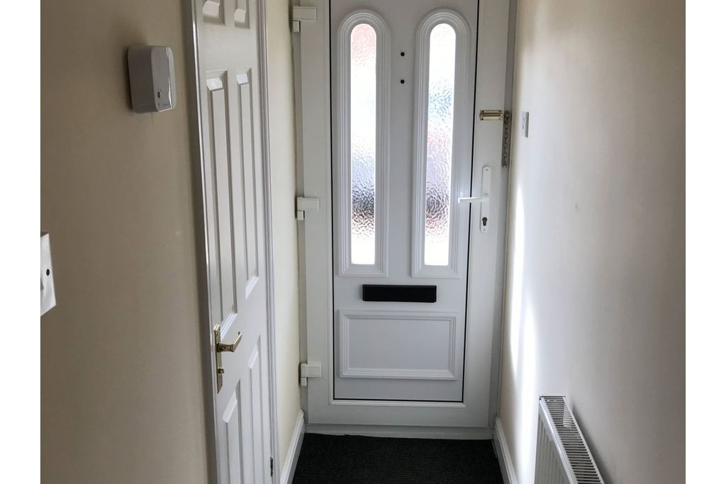 Property photo 2 of 23