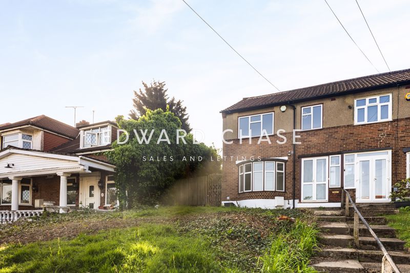 Property photo 1 of 18 Photo 15