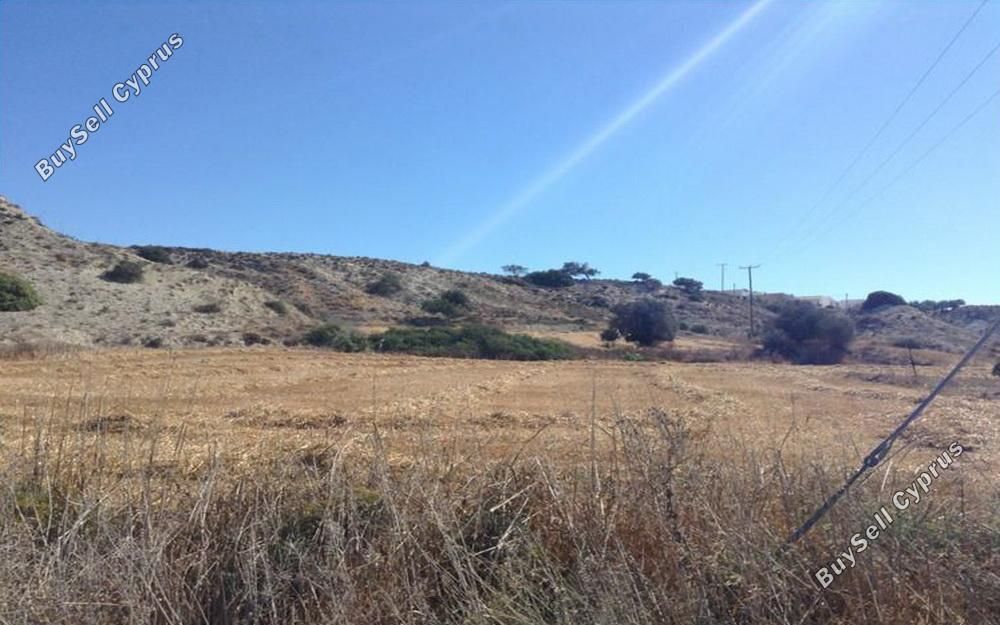 Property photo 1 of 2