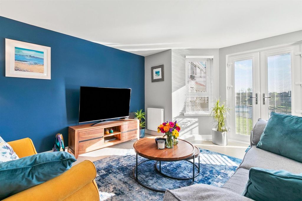 Additional image 7 of 2 bed flat for saleWillowbank Grove Bonhill, Alexandria G83