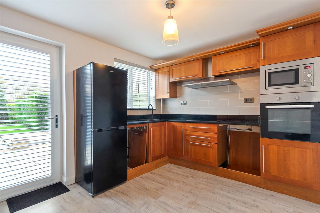 Property photo 2 of 8 Picture No. 02