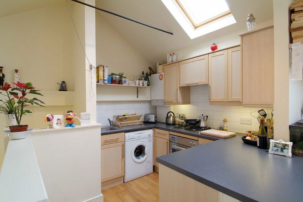 Property photo 3 of 3