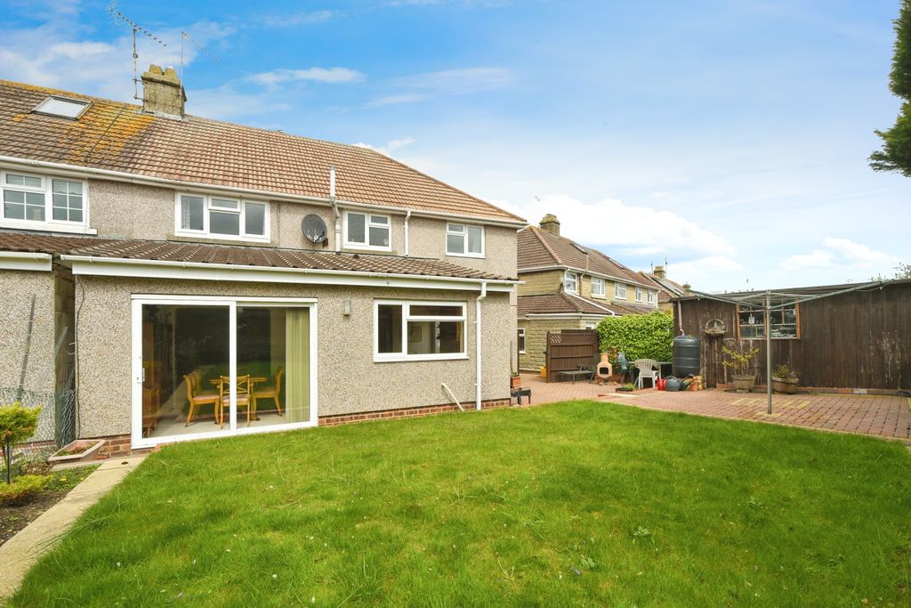 Property photo 2 of 15