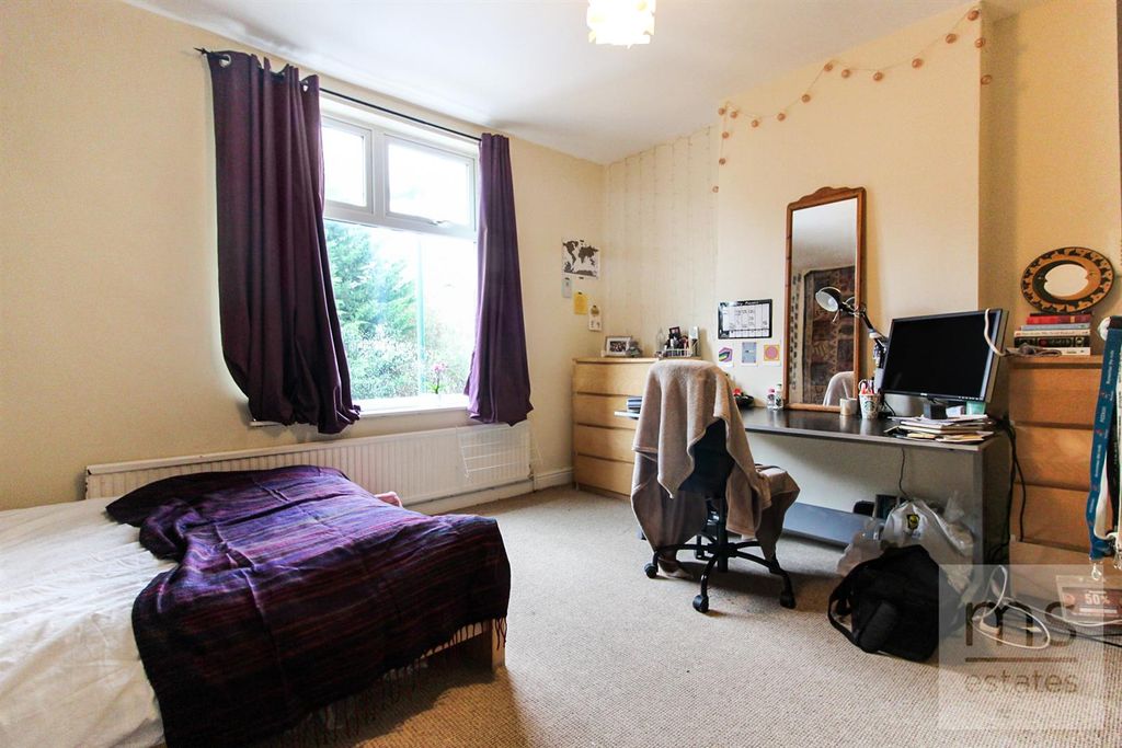 Property photo 3 of 7 Img_4420_1.Jpg