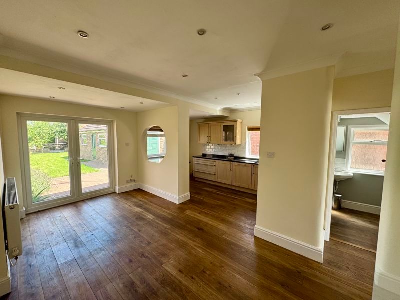 Property photo 2 of 30 Open Plan Living Kitchen