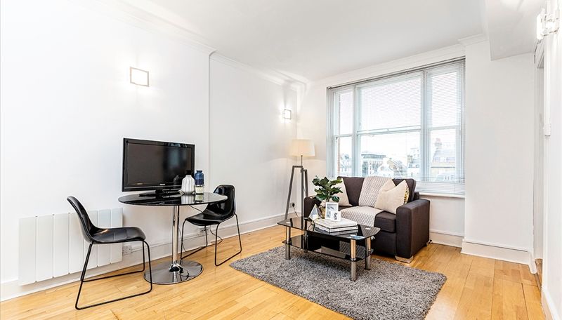 Property photo 1 of 10 Studio
