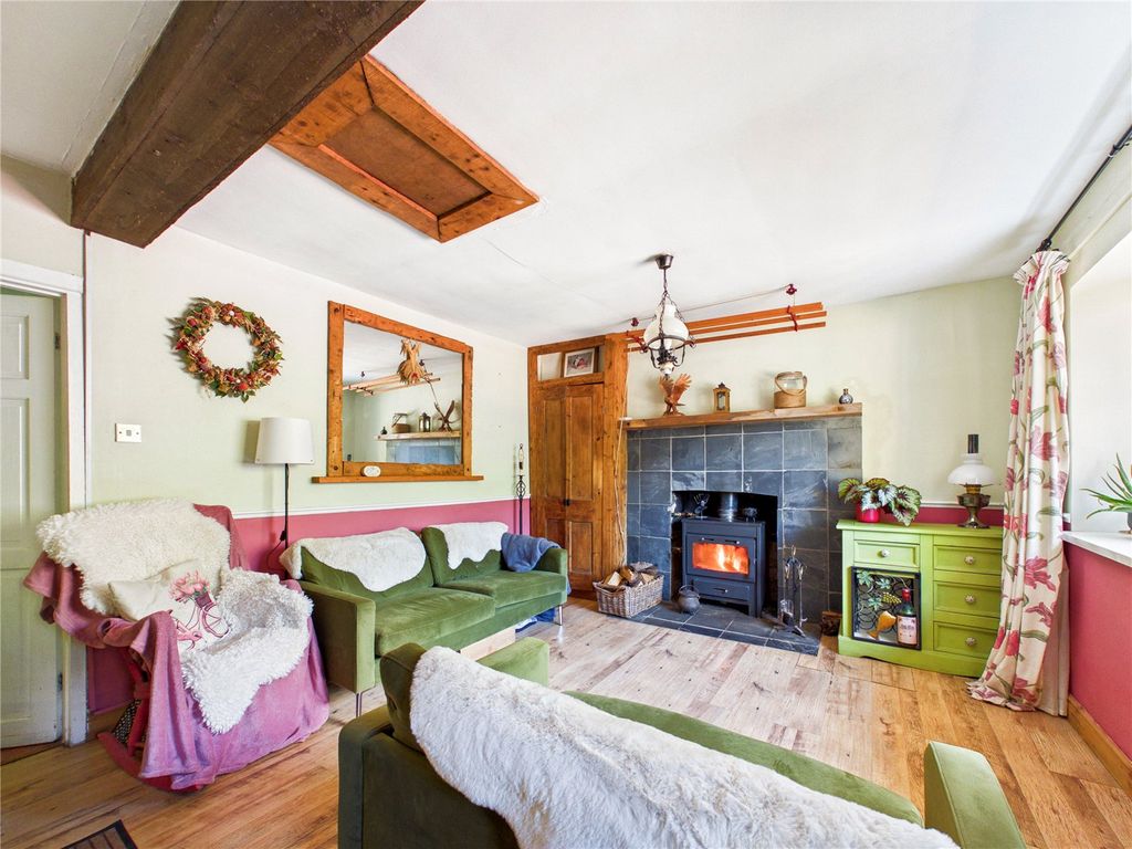 Property photo 3 of 41 Picture No. 06