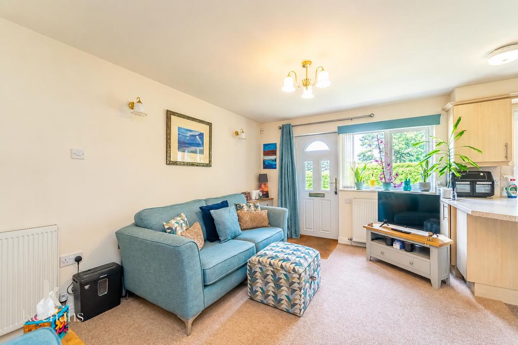 Property photo 1 of 16 Parkwood Mews-3.Png