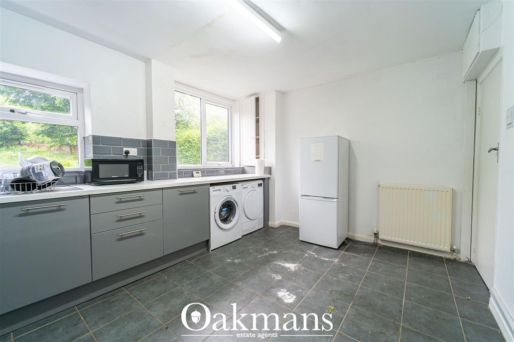 Property photo 3 of 8 Nik07187.Jpg