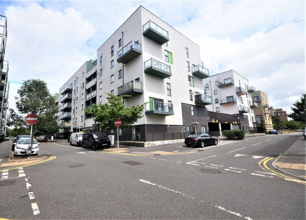 Property photo 1 of 8 One Bedroom Flat On 05th Floor