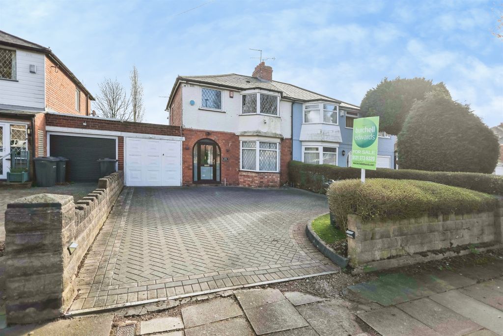 Property photo 2 of 20