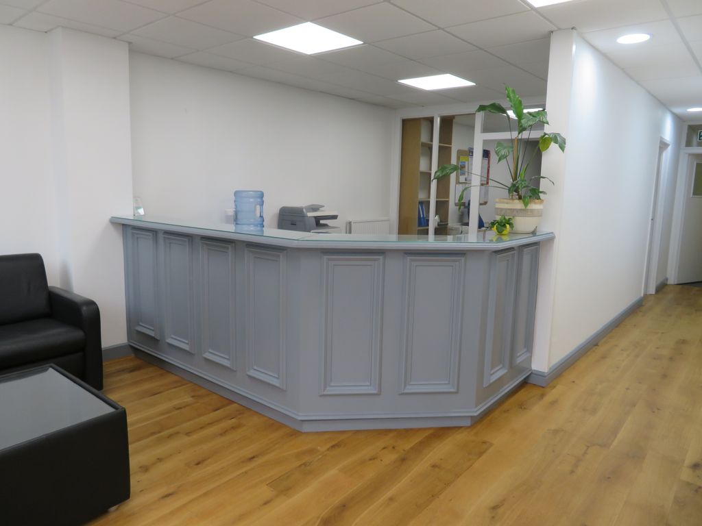 Property photo 2 of 4