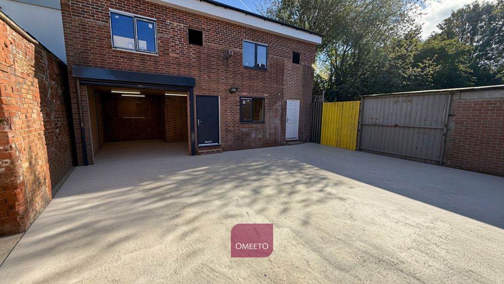 Property photo 1 of 6 Workshop To Rent