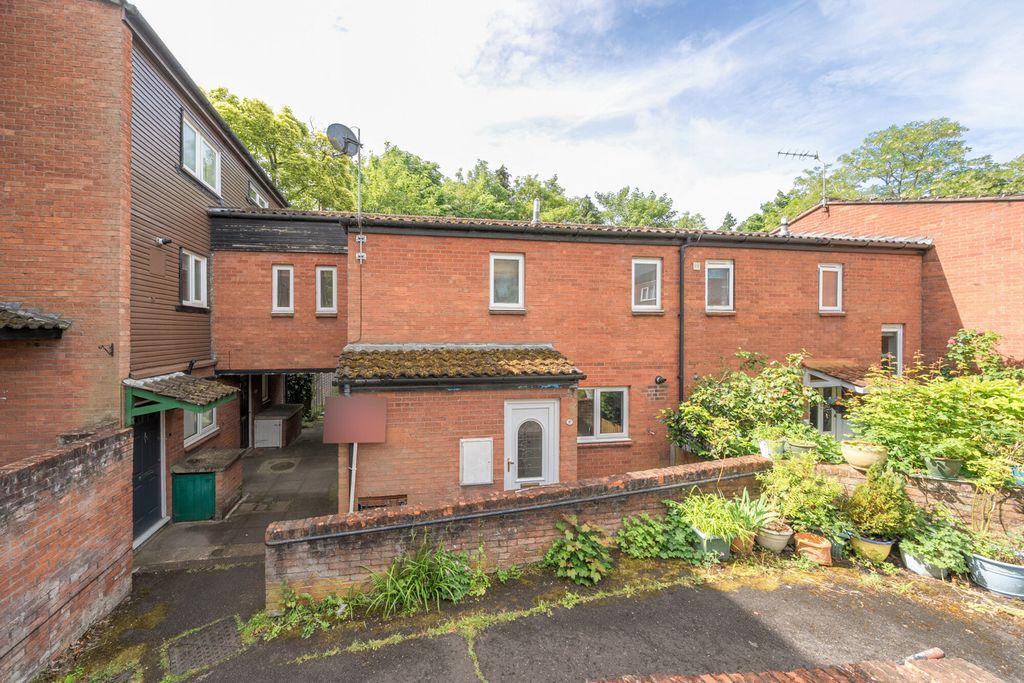 Property photo 1 of 17 3-1303232-3-68382...