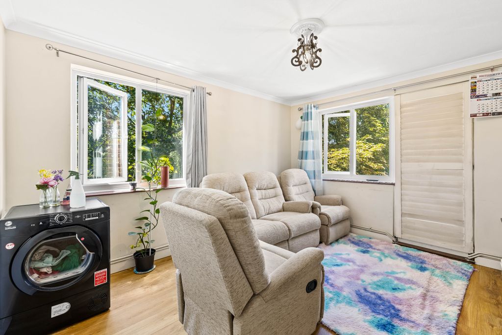 Property photo 2 of 15 Image16.Jpg