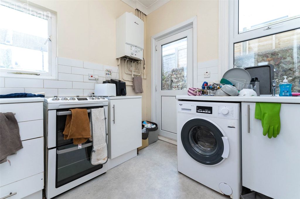 Property photo 3 of 19 Picture No. 20