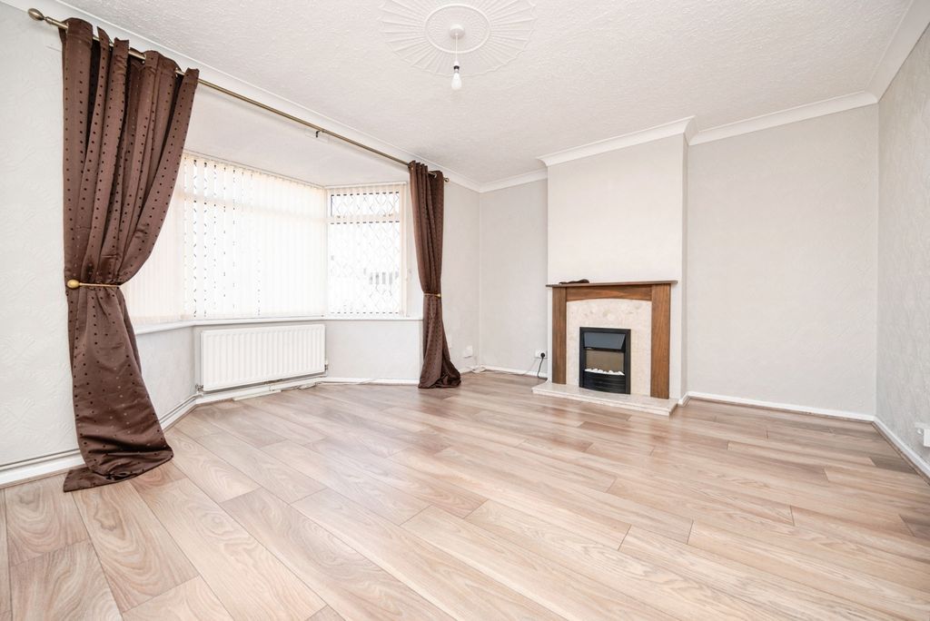 Property photo 2 of 27 Pbox-Img.Jpg