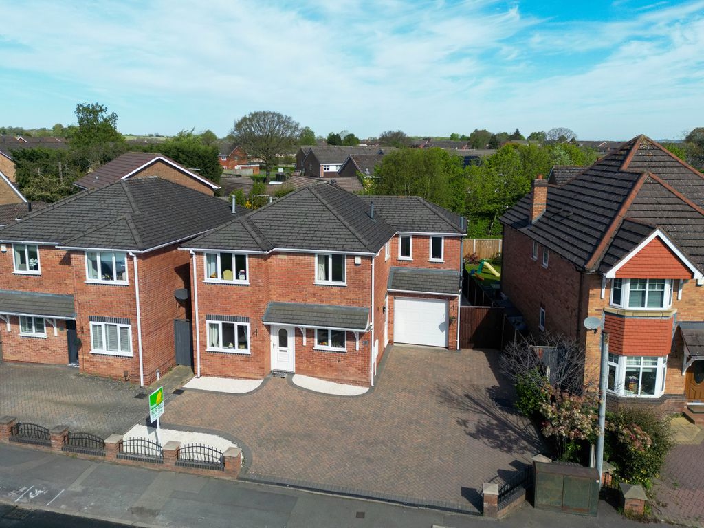 Property photo 1 of 30 Front