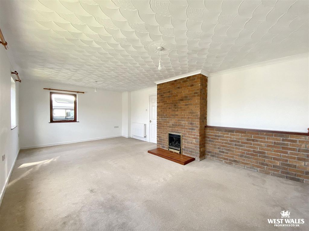 Property photo 2 of 24 Img_8988.Jpg