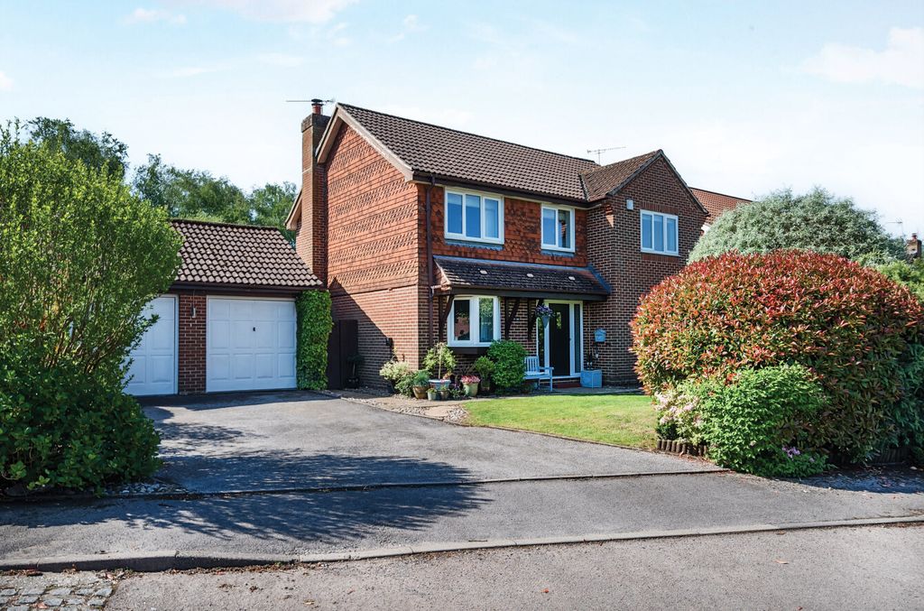 Property photo 1 of 27 7-68245B68A27A9-1...