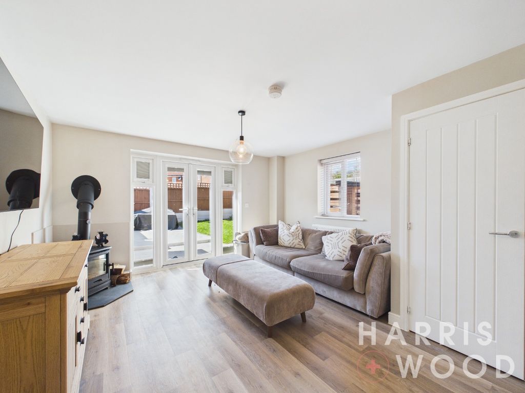 Property photo 2 of 17 5064885