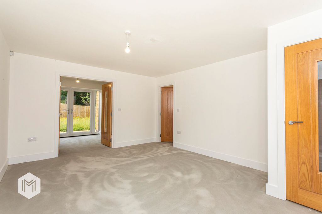 Property photo 3 of 30 Picture No. 35