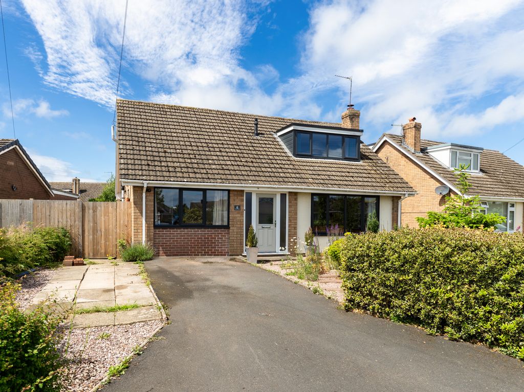 Property photo 1 of 43 B0031117