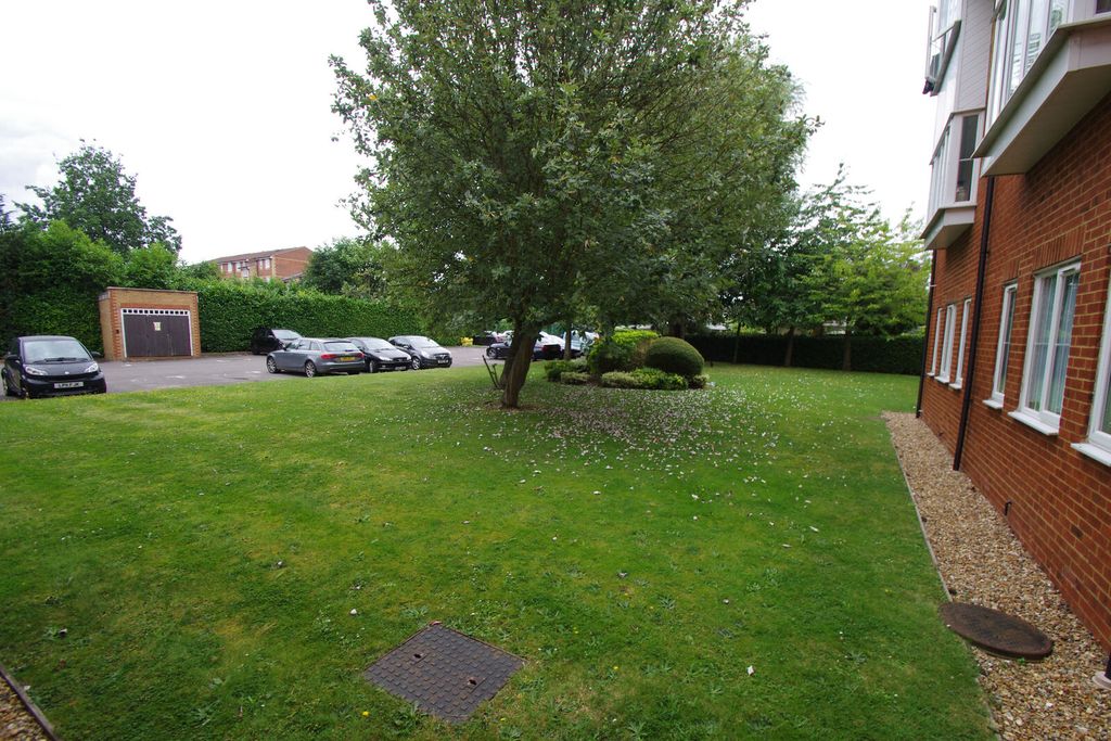 Property photo 1 of 4