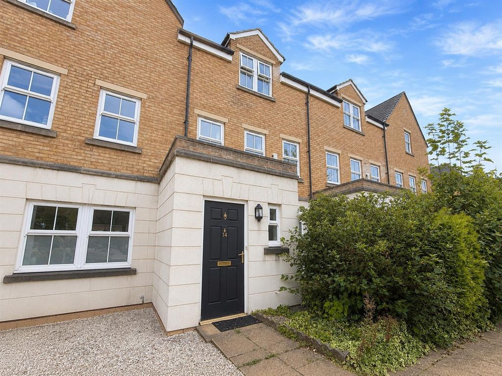 Property photo 1 of 20 Charming Modern Brick Home With Bright Windows...