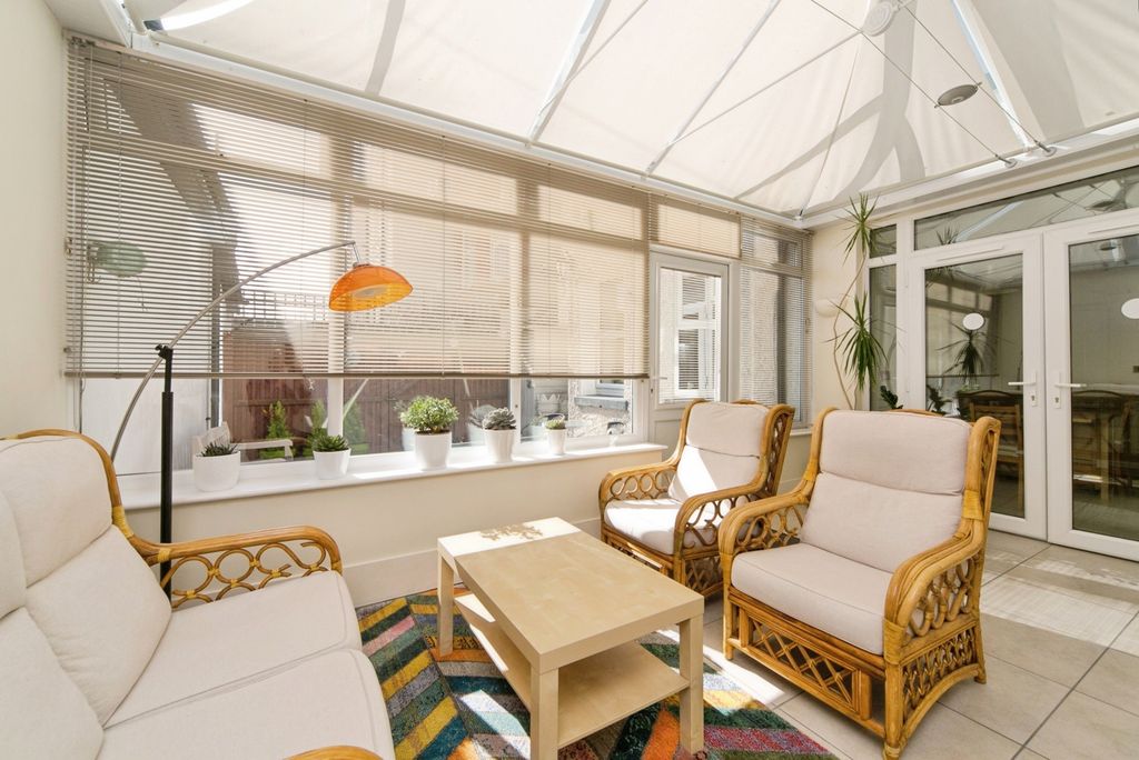 Additional image 5 of 2 bed flat for saleAbbey Road, Llandudno, Conwy LL30