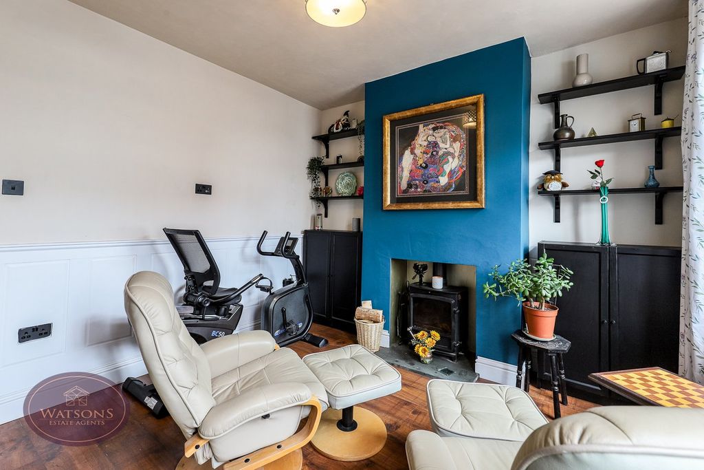 Property photo 2 of 30