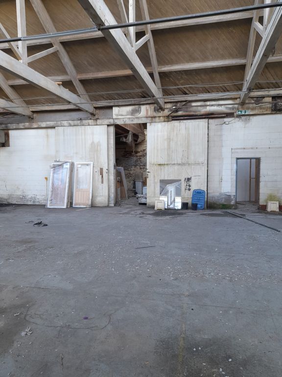 Property photo 3 of 12