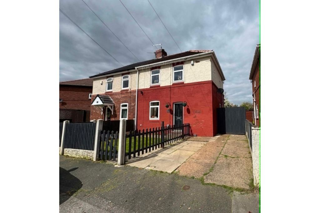 Property photo 1 of 9