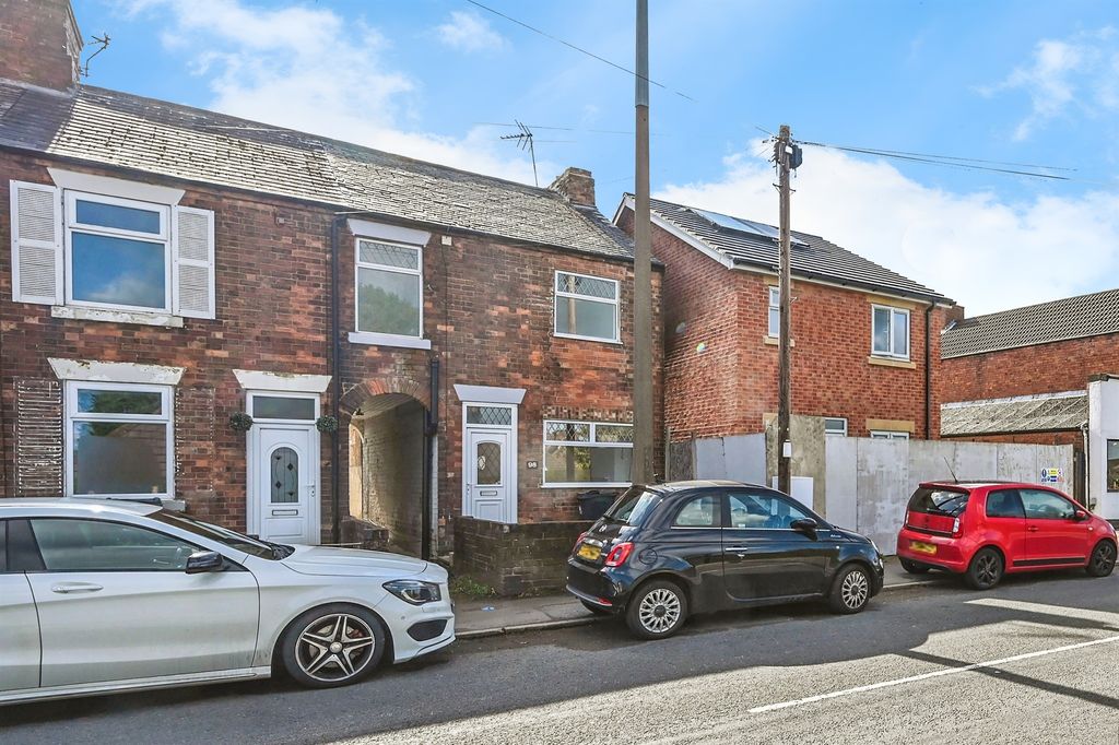 Property photo 1 of 17