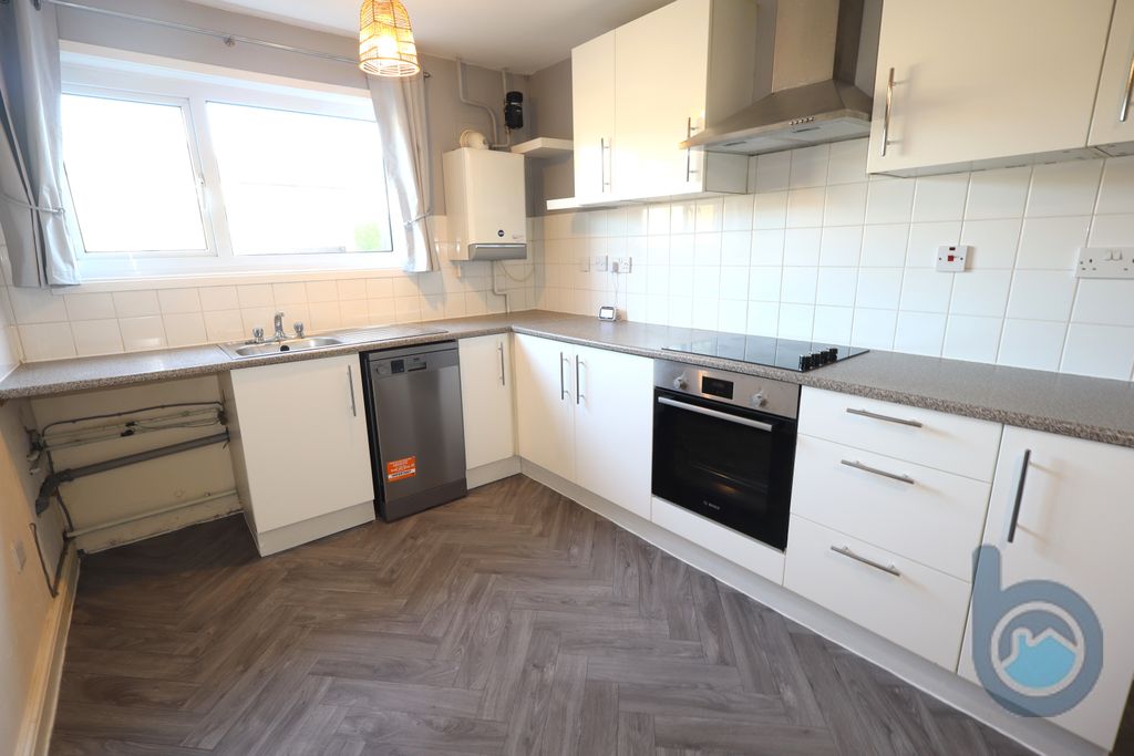 Property photo 1 of 26
