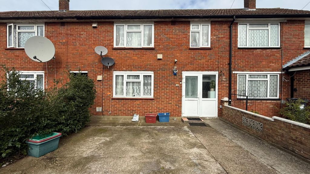 Property photo 1 of 11 Whatsapp Image 2026-03-16 At 11.09.52 (1).Jpeg