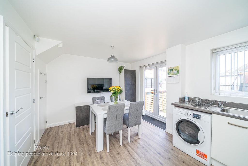 Property photo 3 of 29 Webbs-9.Jpg