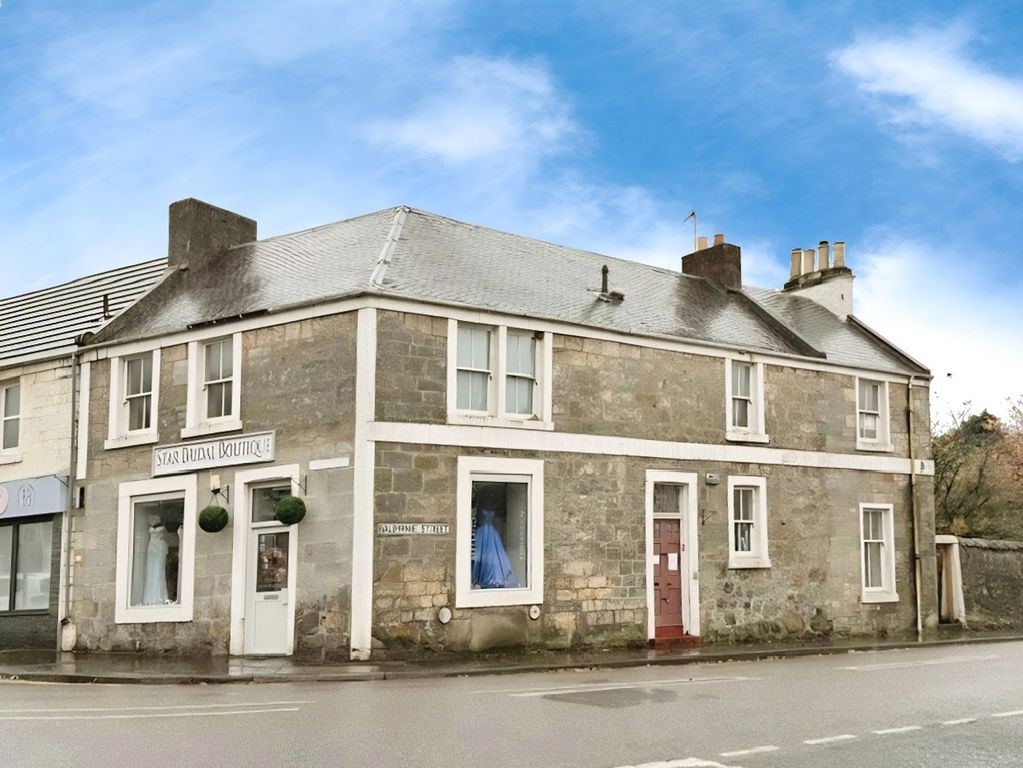 Property photo 1 of 25