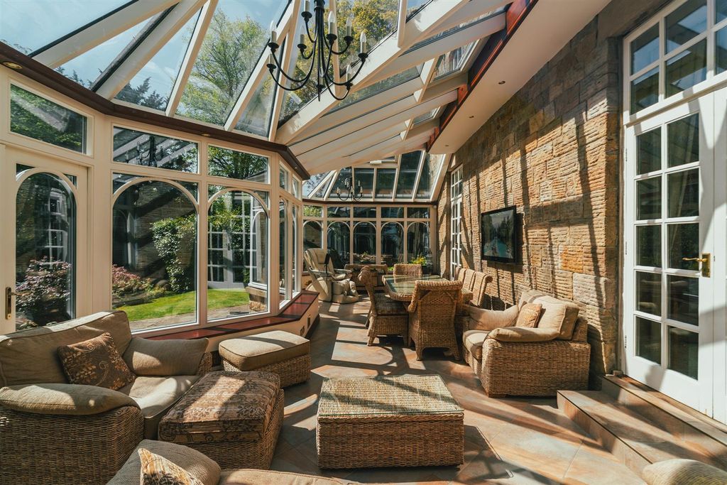 Property photo 3 of 54 Orangery
