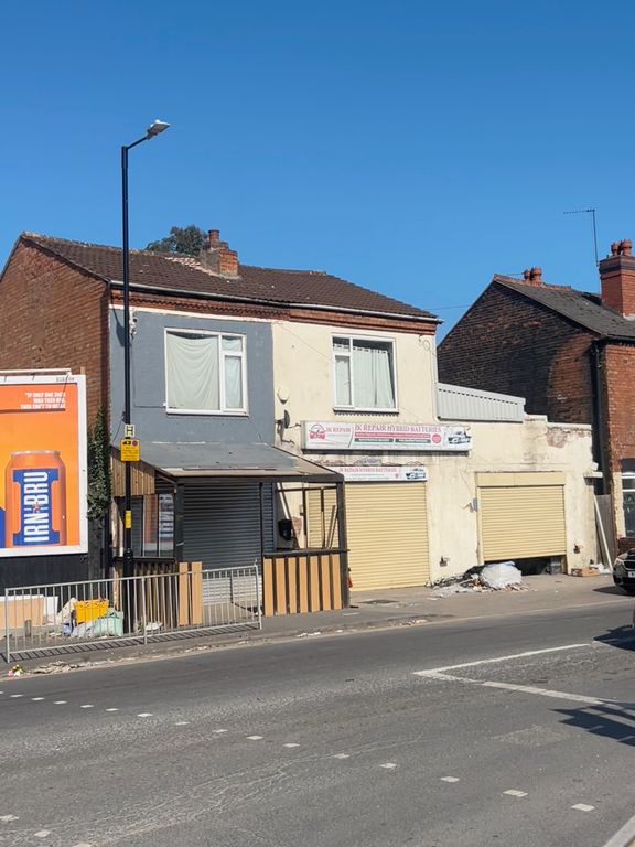 Property photo 1 of 2