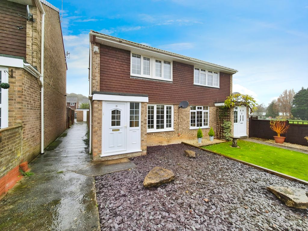 Property photo 1 of 12 B5d8F938-1000015737