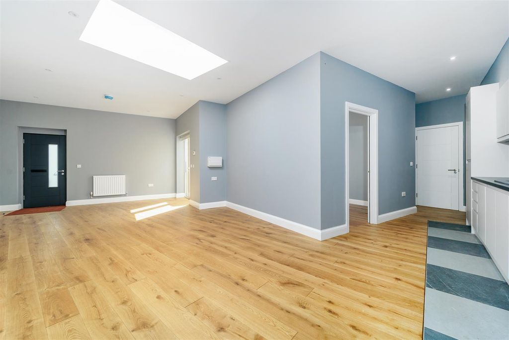 Property photo 1 of 8 Helliwell & Co.